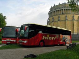 einweihung_der_neuen_reisebusse_auf_der_befreiungshalle_10_20120327_1887337858.jpg
